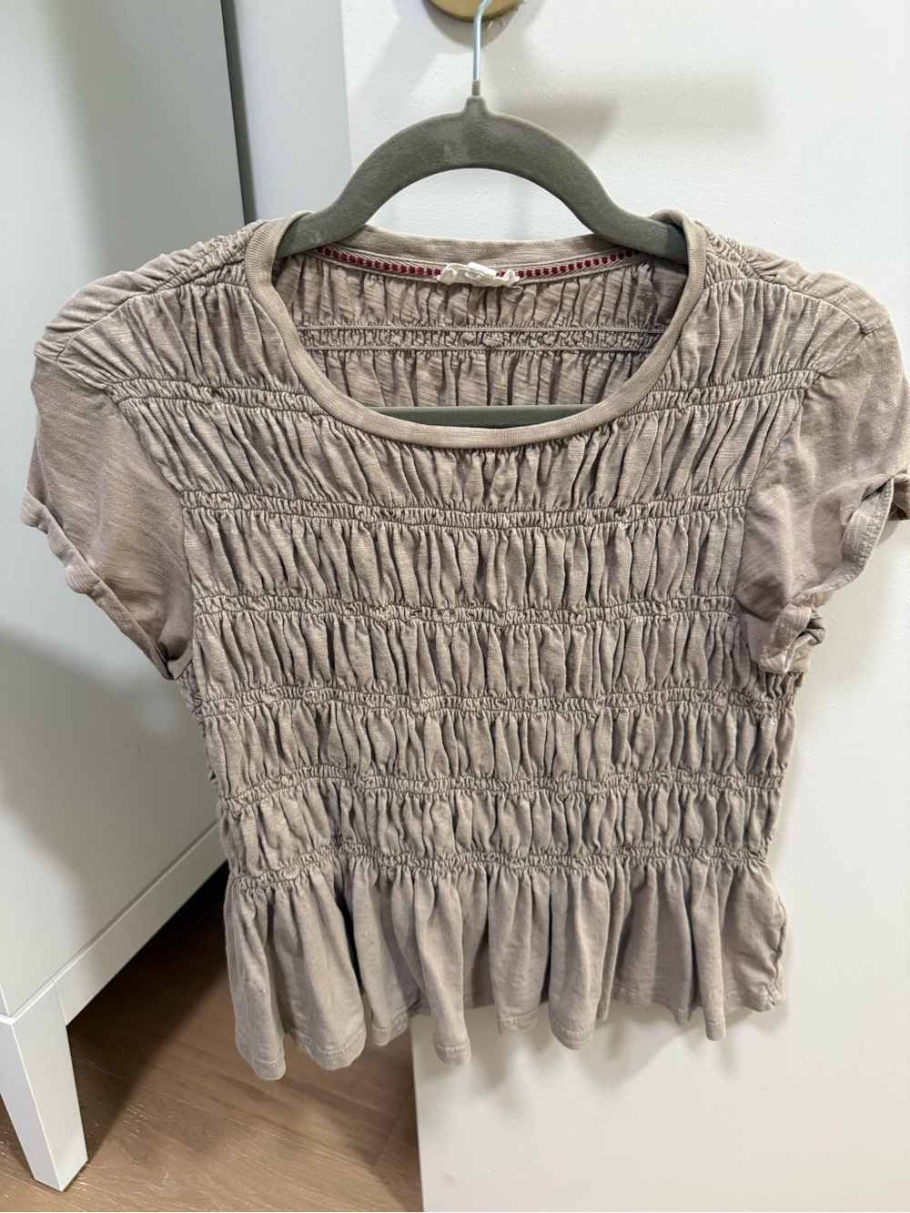 Anthro Pilcro Smocked Short-Sleeve Women’s Top - Taupe